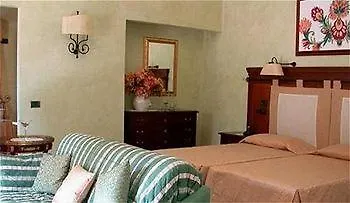 Relais Abbazia Santa Anastasia & Winery *
