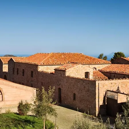 Relais Abbazia Santa Anastasia & Winery Farm stay Castelbuono (Sicily)