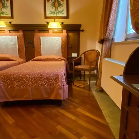 Farm stay Relais Abbazia Santa Anastasia & Winery *