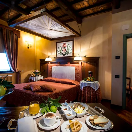 Farm stay Relais Abbazia Santa Anastasia & Winery *