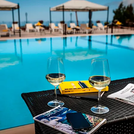 Farm stay Relais Abbazia Santa Anastasia & Winery