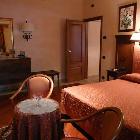 Relais Abbazia Santa Anastasia & Winery Lantgård