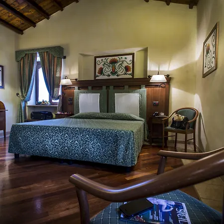 Lantgård Relais Abbazia Santa Anastasia & Winery Castelbuono (Sicily)