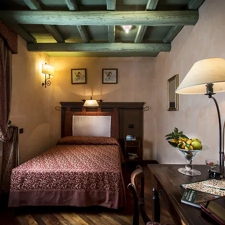 Relais Abbazia Santa Anastasia & Winery Lantgård Castelbuono (Sicily)