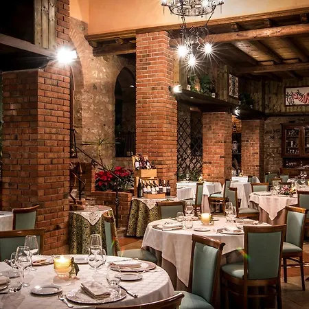 Lantgård Relais Abbazia Santa Anastasia & Winery